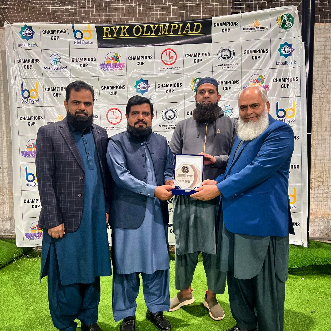CHIEF GUEST